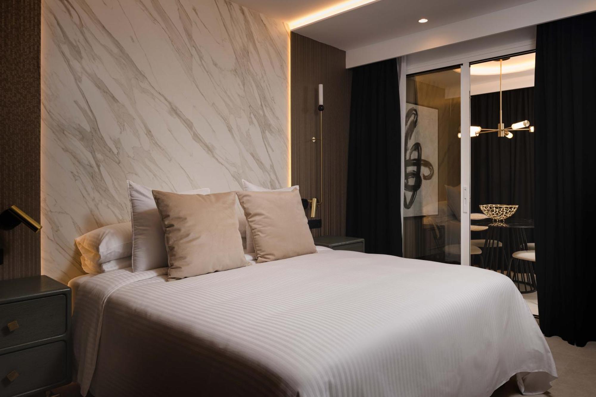 Blue Marina Suites - Boutique Apartments Арресифе Экстерьер фото