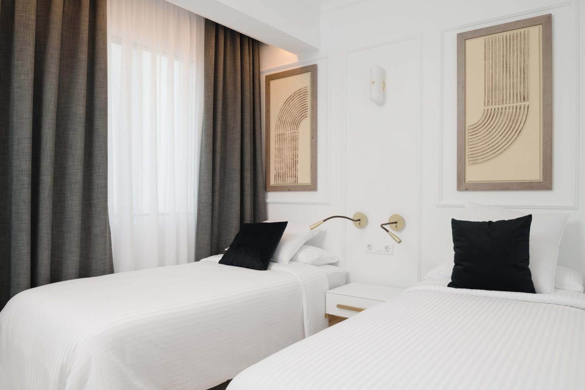 Blue Marina Suites - Boutique Apartments Арресифе Экстерьер фото