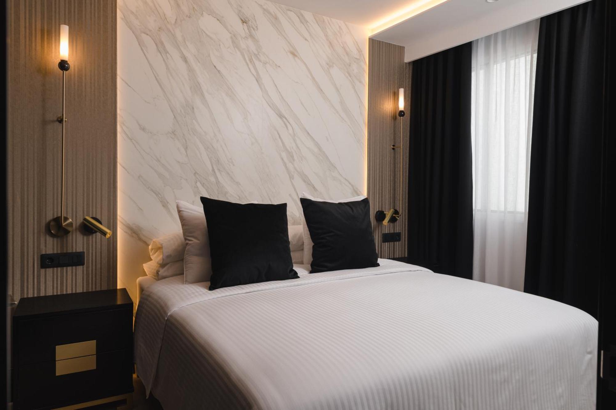 Blue Marina Suites - Boutique Apartments Арресифе Экстерьер фото