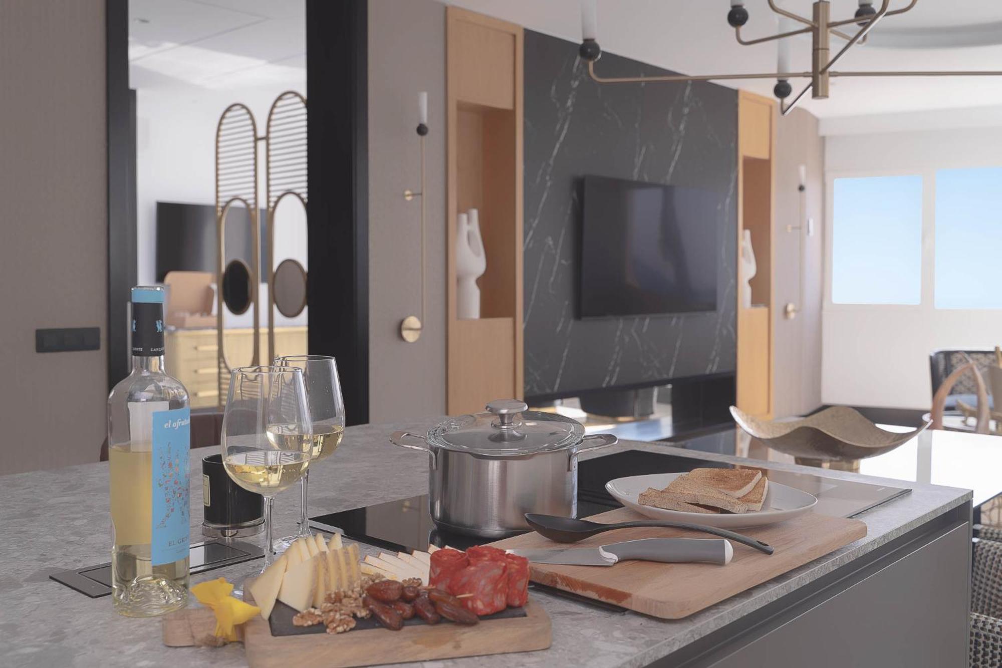 Blue Marina Suites - Boutique Apartments Арресифе Экстерьер фото